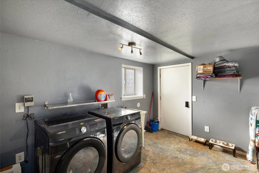 Property photo for 14401 80th Street E, Puyallup photo 24