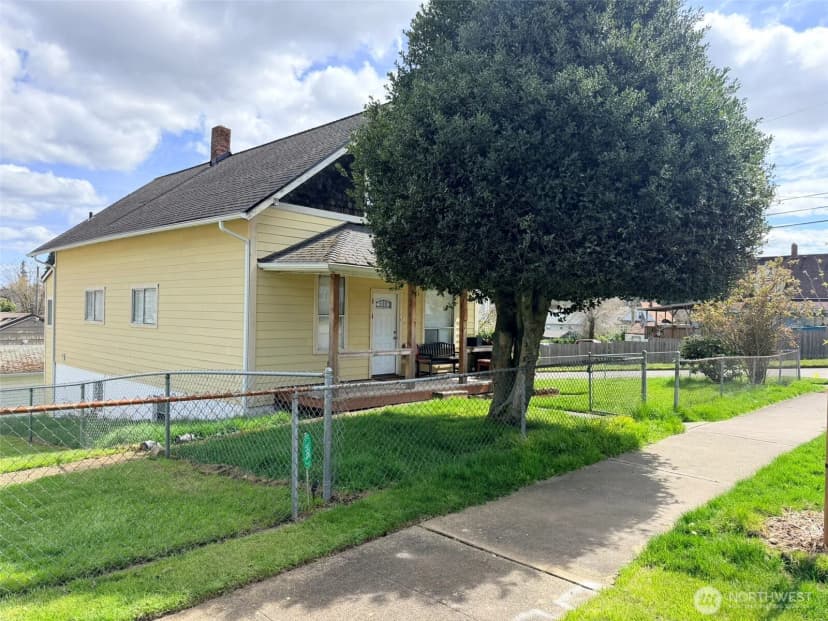 Property photo for 5323 S Asotin Street, Tacoma photo 25