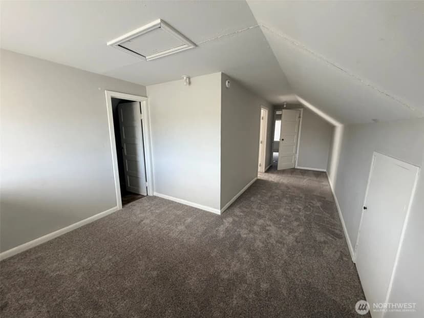 Property photo for 5323 S Asotin Street, Tacoma photo 13