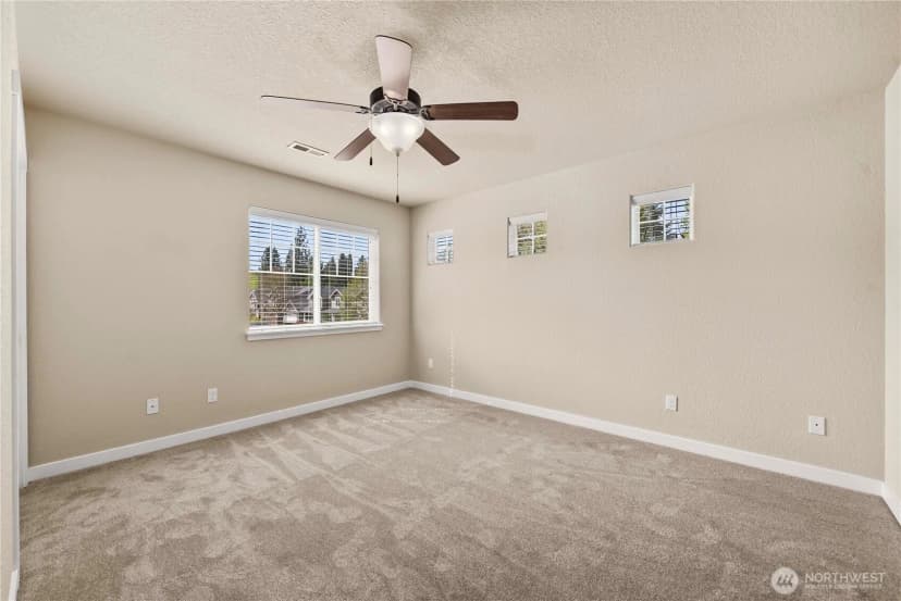Property photo for 8327 54th Avenue Se, Olympia photo 27