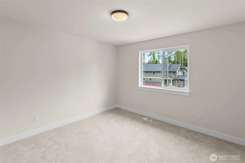 Property photo for 11241 79th Avenue Ct Sw, Lakewood photo 30