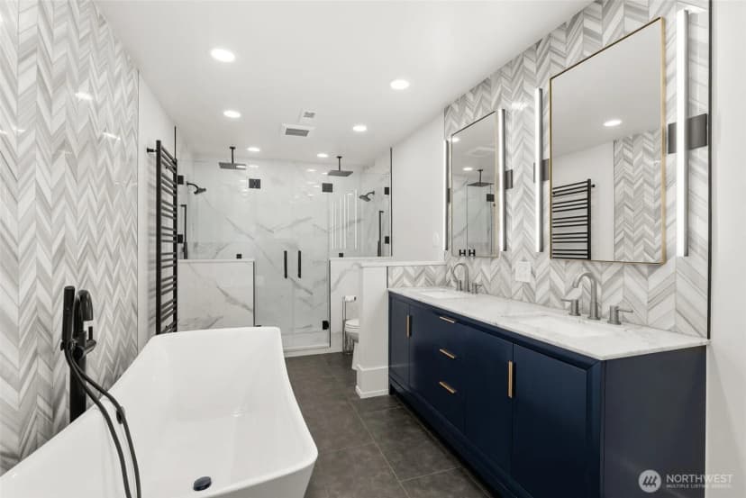 Property photo for 10901 Greendale Drive Sw, Lakewood photo 29