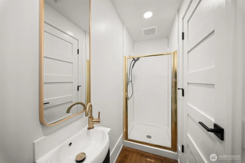 Property photo for 10901 Greendale Drive Sw, Lakewood photo 26
