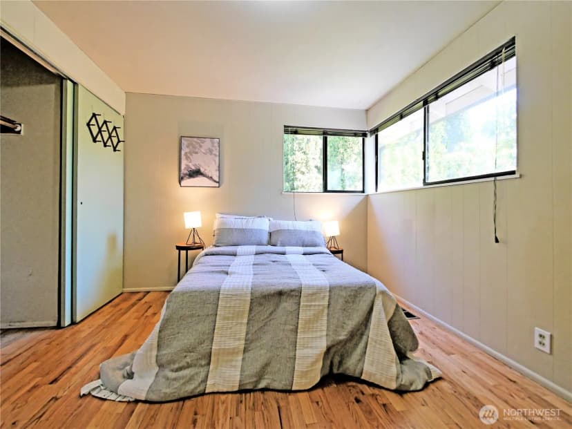 Property photo for 22905 106th Place Se, Kent photo 12