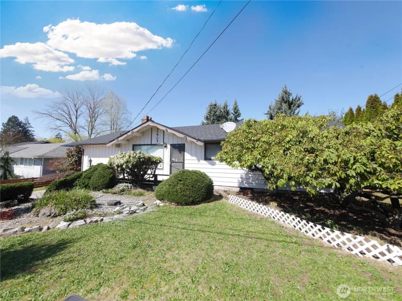 Property photo for 22905 106th Place Se, Kent photo 3