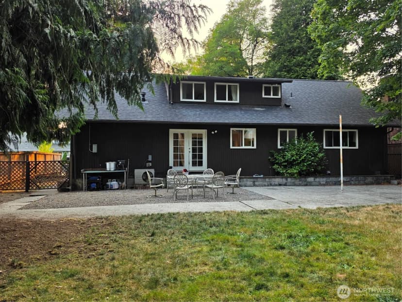 Property photo for 18816 89 Avenue Ne, Bothell photo 19
