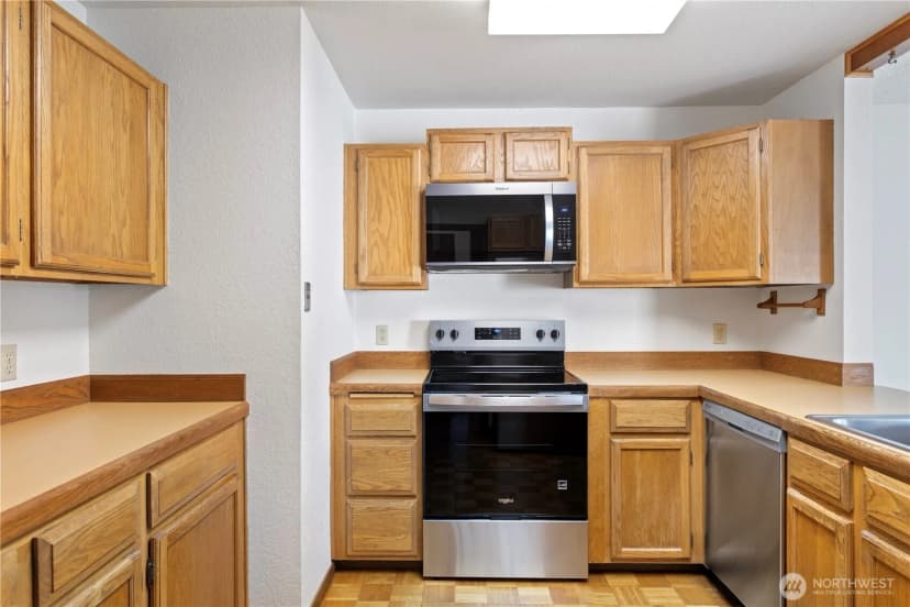 Property photo for 12840 Se 40th Court #a4, Bellevue photo 13