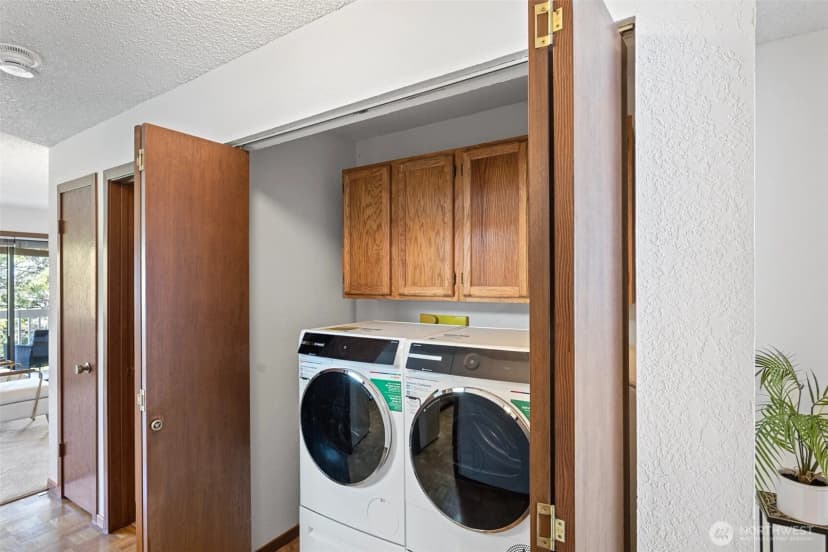Property photo for 12840 Se 40th Court #a4, Bellevue photo 16