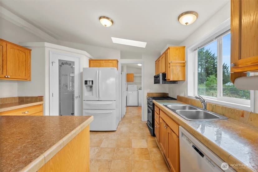 Property photo for 20517 10th Avenue E #42, Spanaway photo 39
