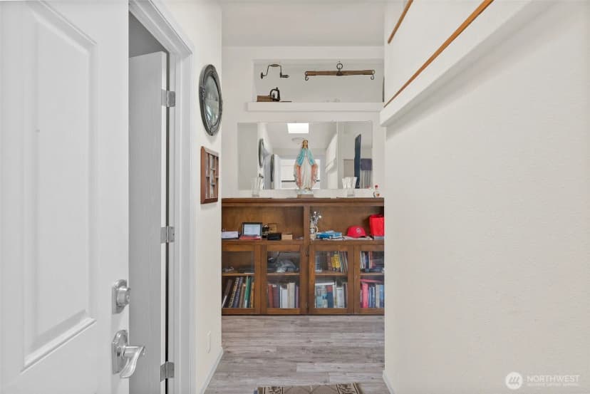 Property photo for 20517 10th Avenue E #42, Spanaway photo 3