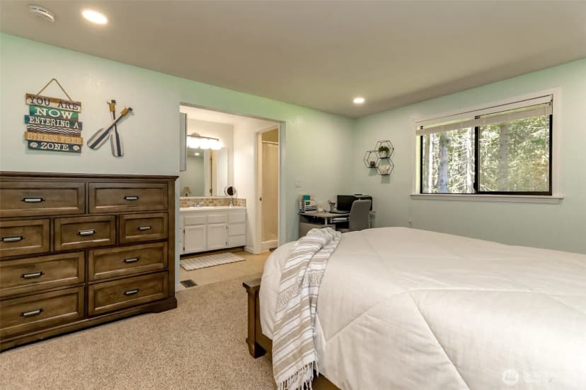 Property photo for 11706 16th Avenue Nw, Gig Harbor photo 22