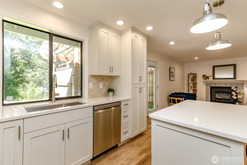 Property photo for 11706 16th Avenue Nw, Gig Harbor photo 8