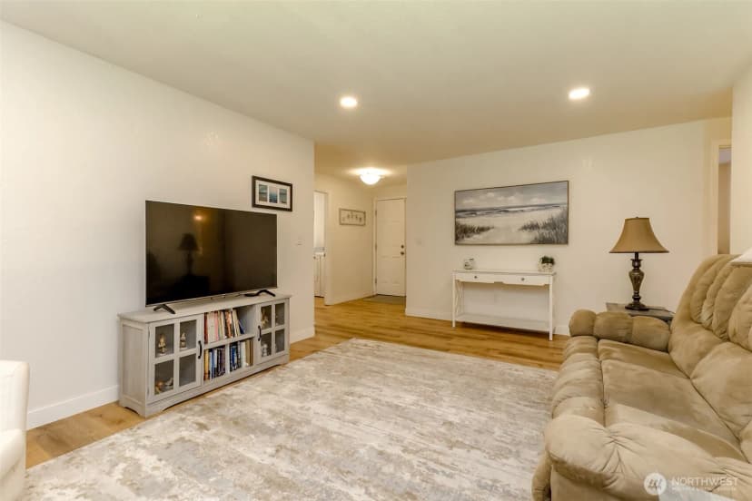 Property photo for 11706 16th Avenue Nw, Gig Harbor photo 15