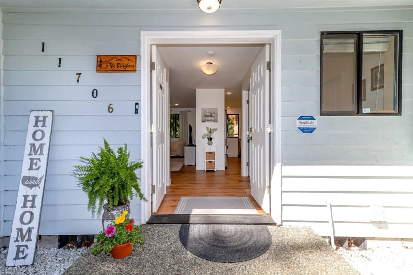 Property photo for 11706 16th Avenue Nw, Gig Harbor photo 3