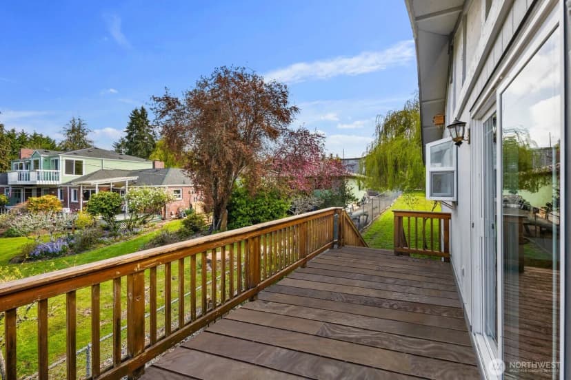 Property photo for 921 S Magnolia, Tacoma photo 22