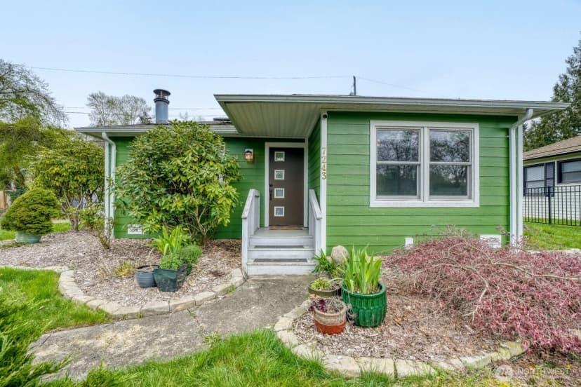 Property photo for 7243 S 125th Street, Seattle