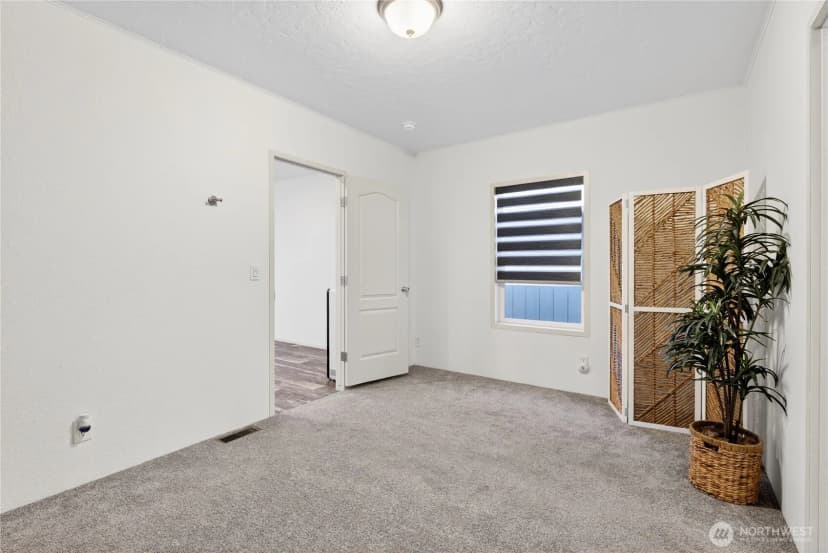 Property photo for 32216 T Place, Ocean Park photo 10