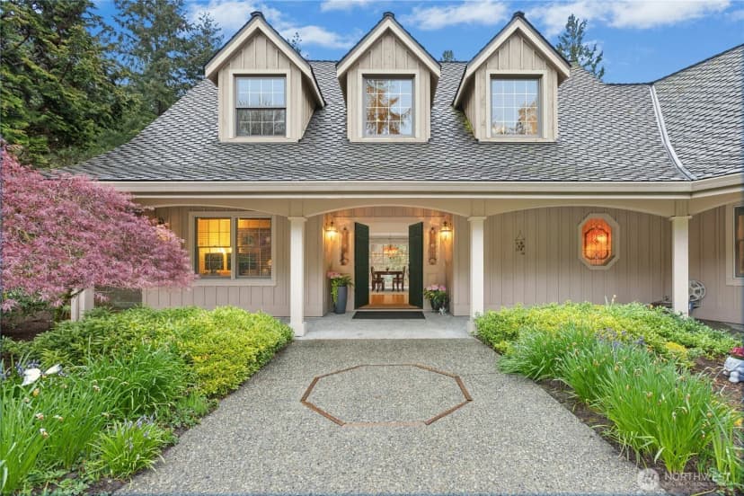 Property photo for 3530 140th Avenue Ne, Bellevue photo 4