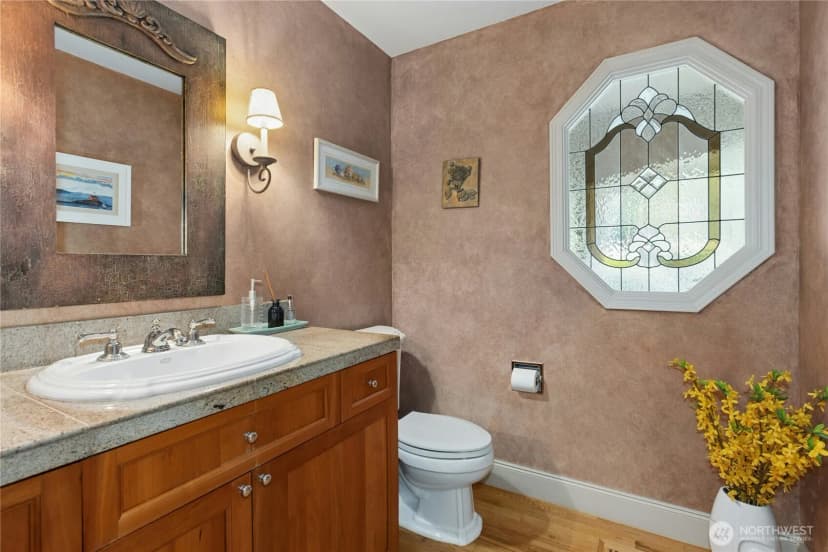 Property photo for 3530 140th Avenue Ne, Bellevue photo 18