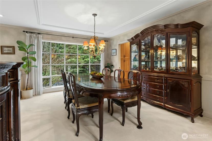 Property photo for 3530 140th Avenue Ne, Bellevue photo 9