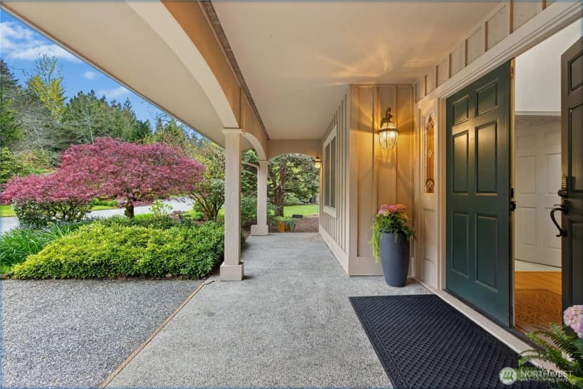Property photo for 3530 140th Avenue Ne, Bellevue photo 3