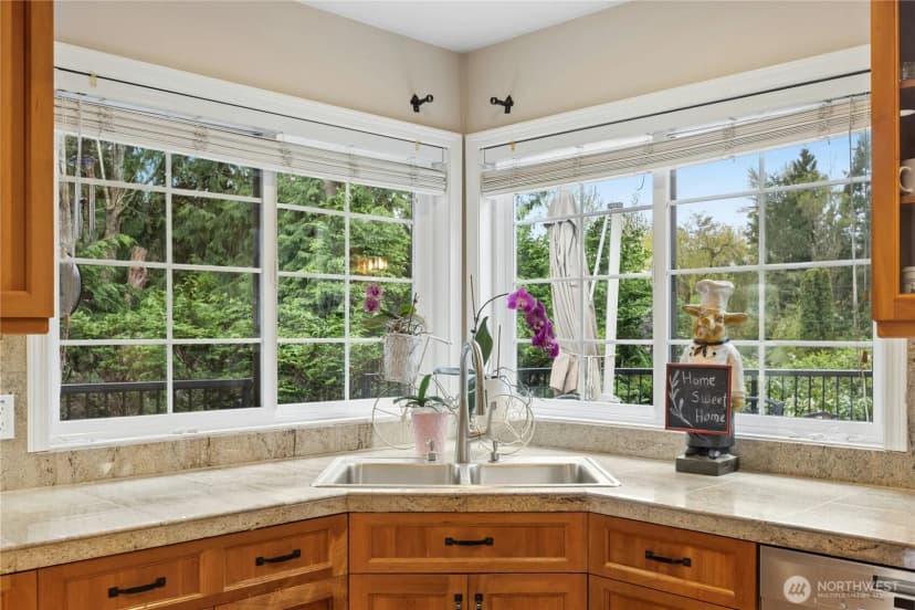 Property photo for 3530 140th Avenue Ne, Bellevue photo 13