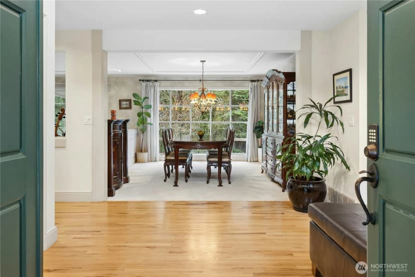 Property photo for 3530 140th Avenue Ne, Bellevue photo 6