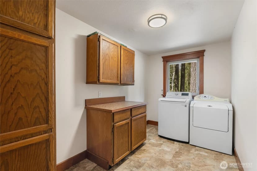 Property photo for 27422 Se 236th Street, Maple Valley photo 20