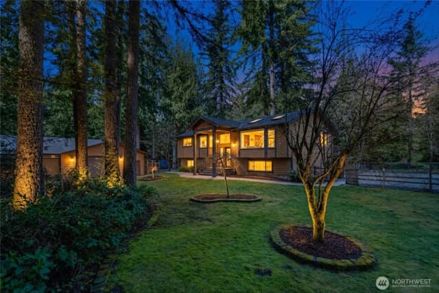 Property photo for 27422 Se 236th Street, Maple Valley photo 4