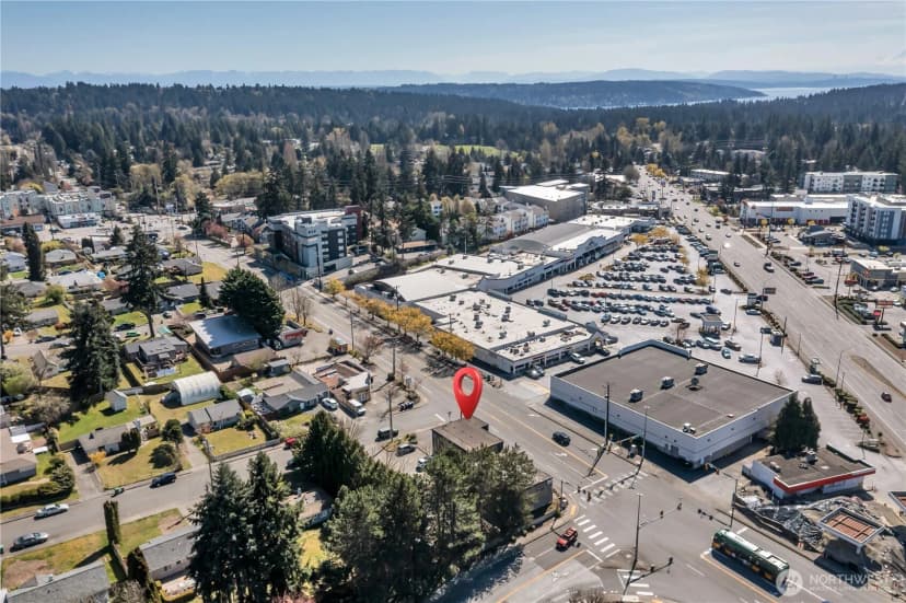 Property photo for 5903 244th Street Sw, Mountlake Terrace photo 11