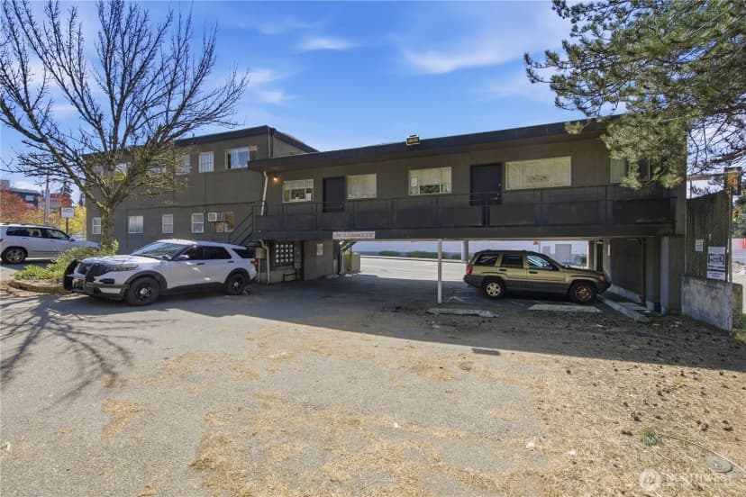 Property photo for 5903 244th Street Sw, Mountlake Terrace photo 7