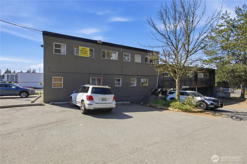 Property photo for 5903 244th Street Sw, Mountlake Terrace photo 6