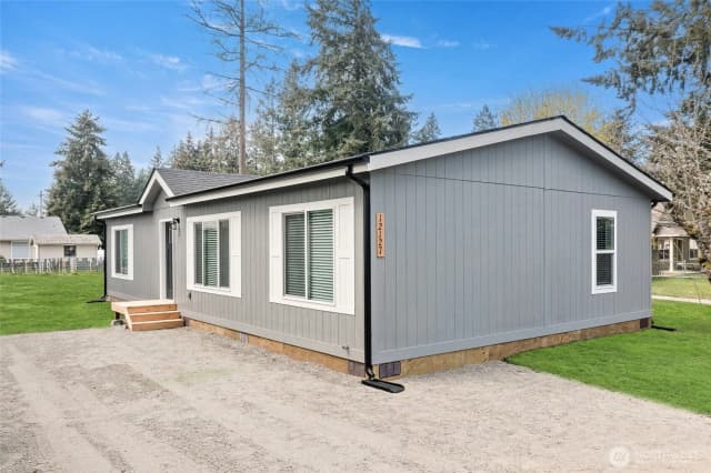 Property photo for 12127 Collins Street Se, Tenino photo 2