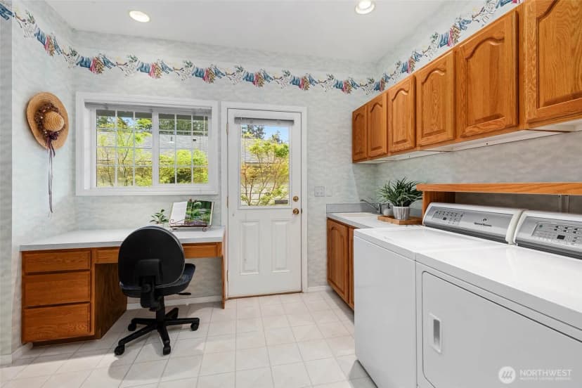 Property photo for 3358 Harbor View Drive, Langley photo 31