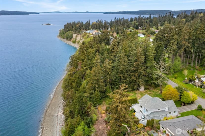 Property photo for 3358 Harbor View Drive, Langley photo 40