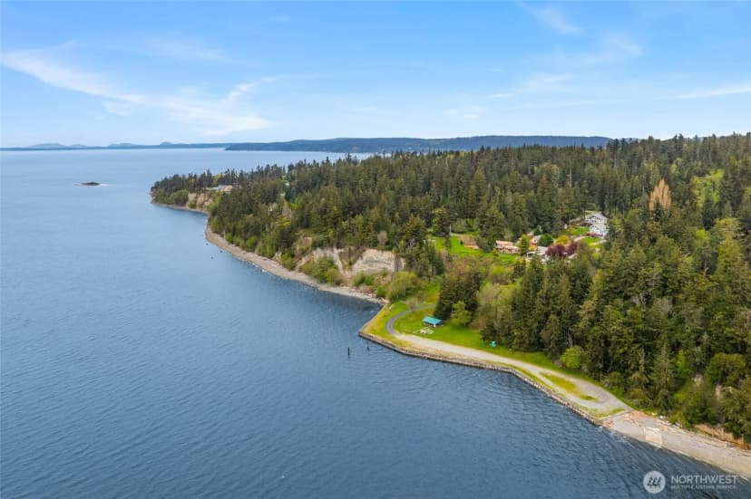 Property photo for 3358 Harbor View Drive, Langley photo 37