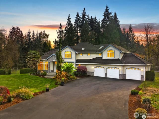 Property photo for 8502 152 Street Se, Snohomish photo 2