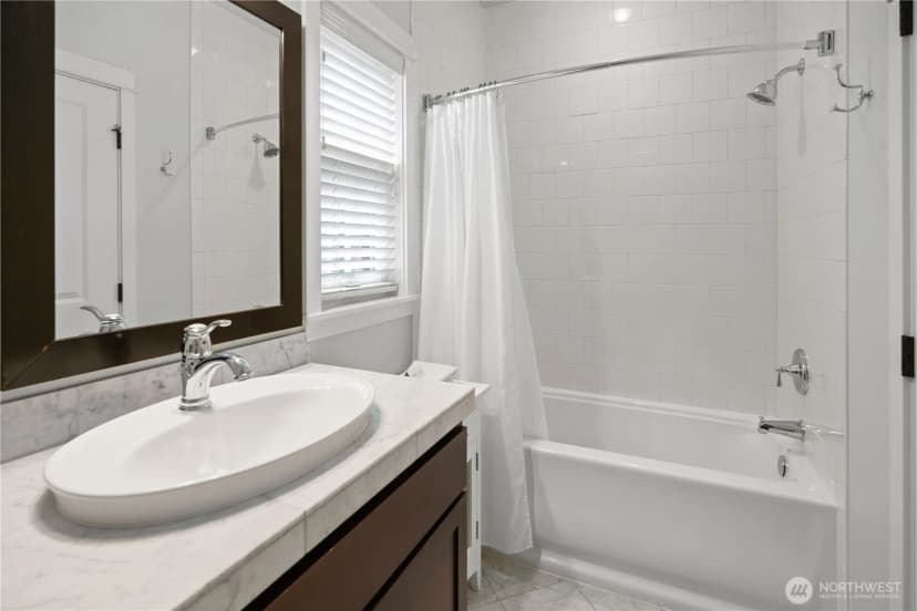 Property photo for 12 Cobblestone Lane, Friday Harbor photo 11