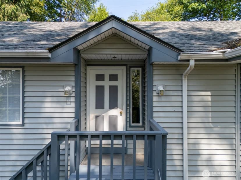 Property photo for 2340 Kelso Drive, Kelso photo 3