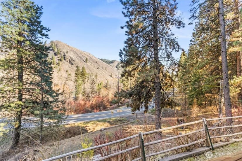 Property photo for 4492 Nile Road, Naches photo 10