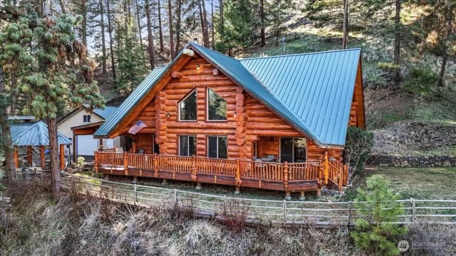 Property photo for 4492 Nile Road, Naches