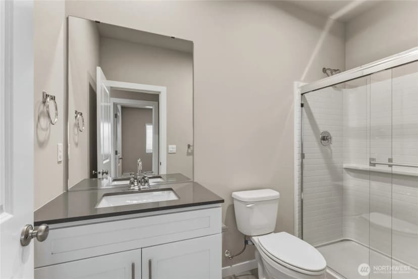 Property photo for 1102 138th Place Sw, Lynnwood photo 13