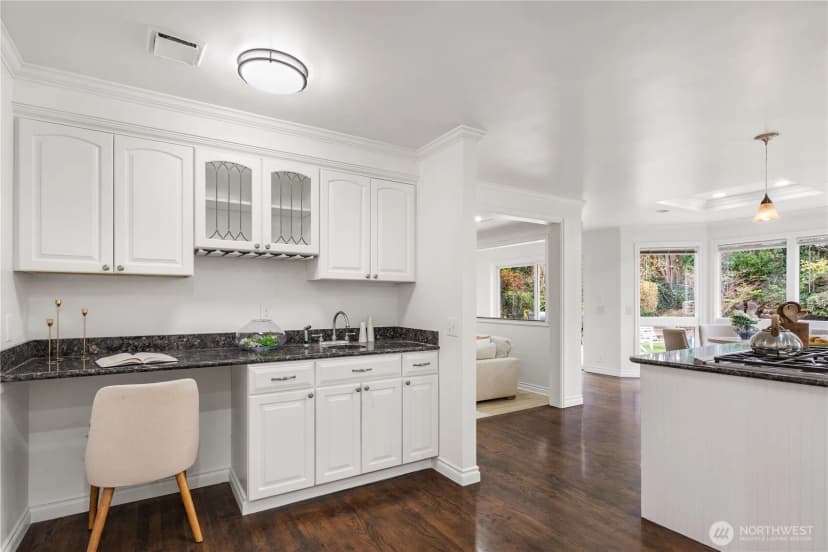 Property photo for 14021 Se 64th St, Bellevue photo 18