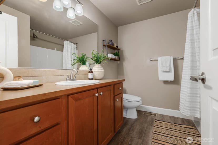 Property photo for 7123 Shinkle Place Sw, Seattle photo 17