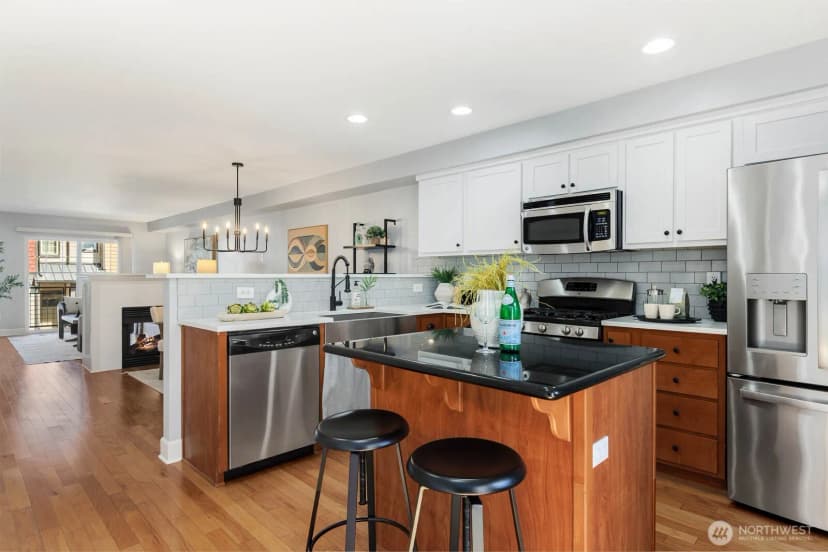 Property photo for 7123 Shinkle Place Sw, Seattle photo 11