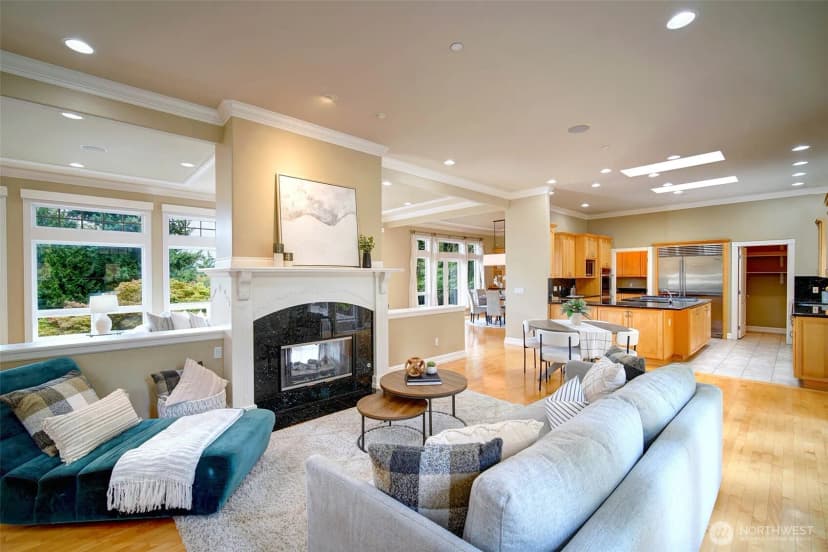 Property photo for 6145 93rd Avenue Se, Mercer Island photo 8