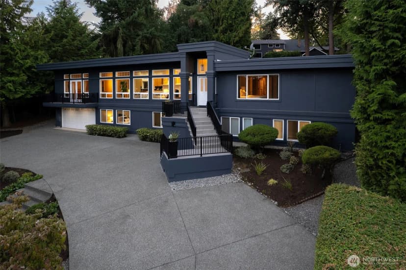 Property photo for 6145 93rd Avenue Se, Mercer Island photo 2