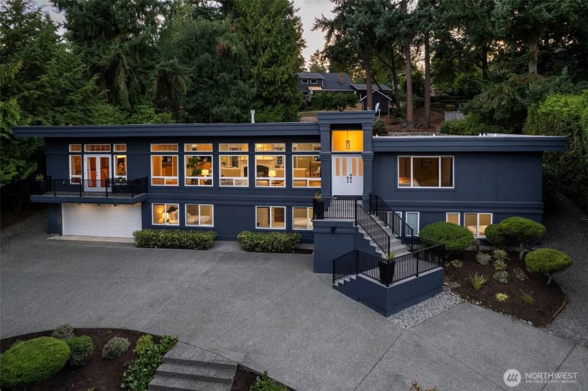 Property photo for 6145 93rd Avenue Se, Mercer Island