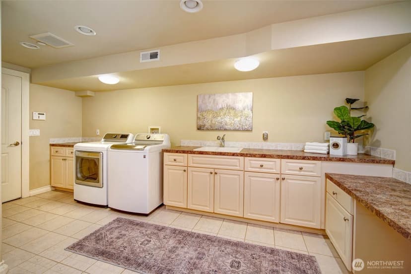 Property photo for 6145 93rd Avenue Se, Mercer Island photo 30