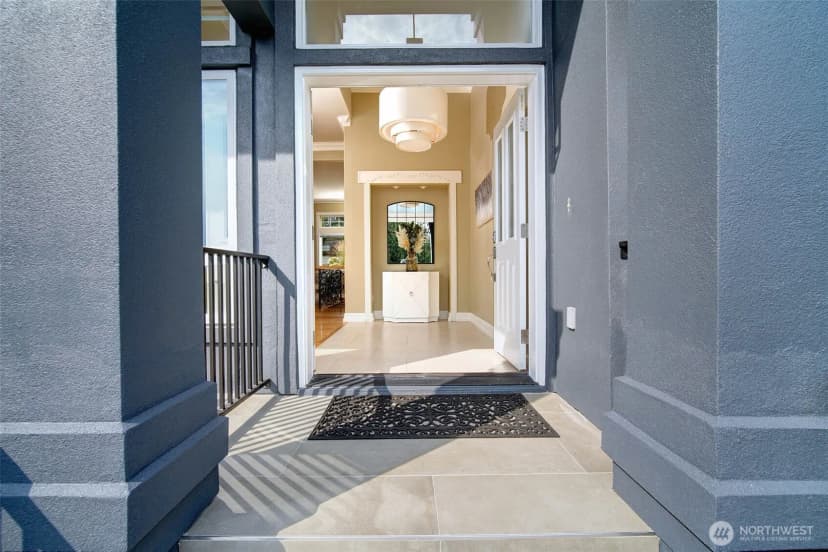 Property photo for 6145 93rd Avenue Se, Mercer Island photo 4